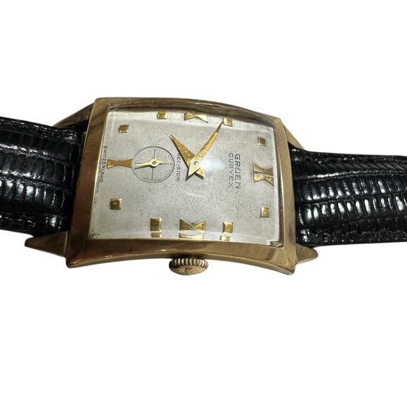 Gruen Curvex Gold and Black Men´s Watch